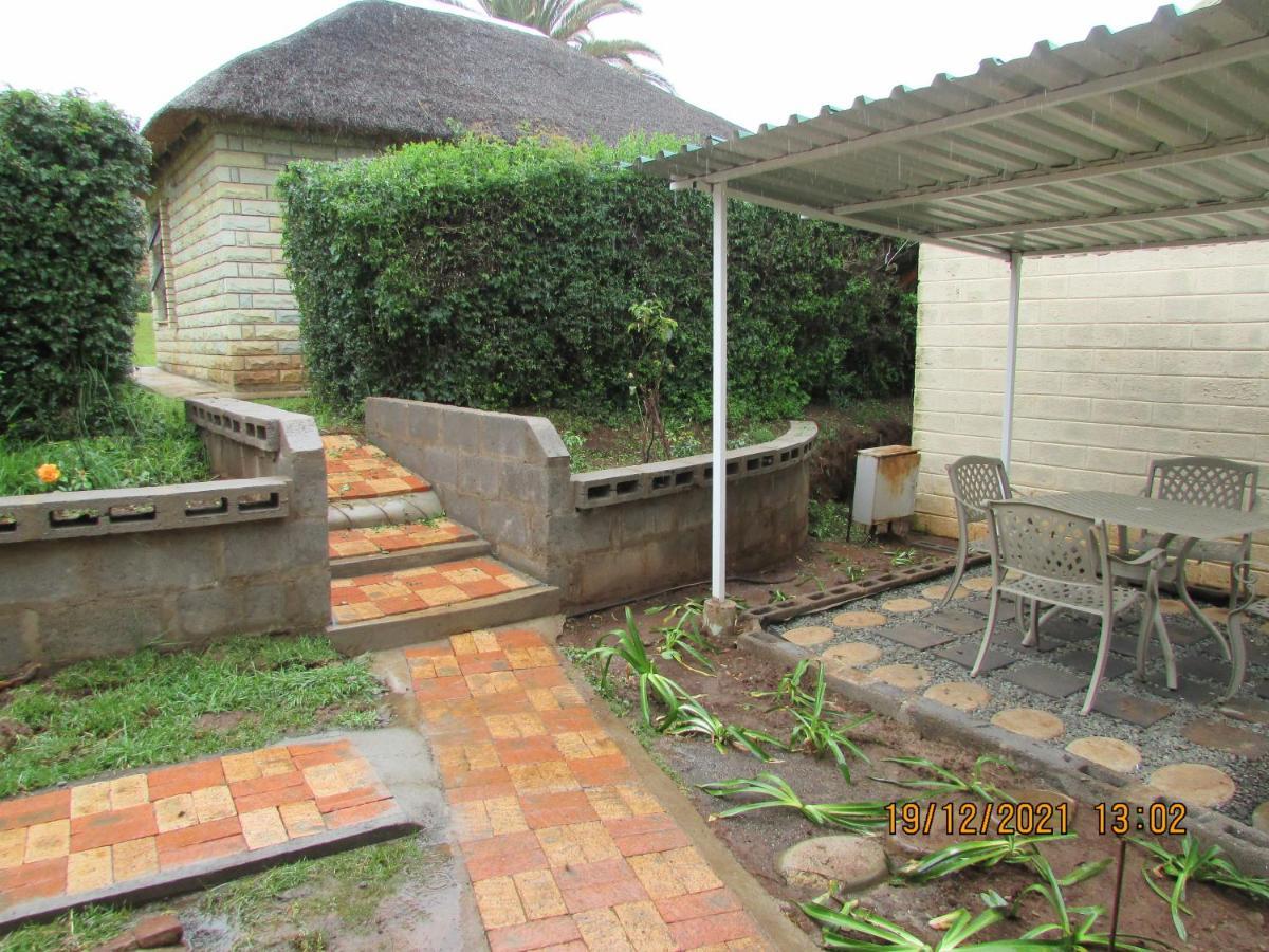 Aloes Lodge Leribe Exterior photo